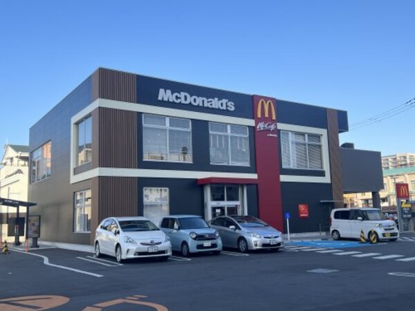 周辺環境(マクドナルド 和歌山駅前店様 803m)