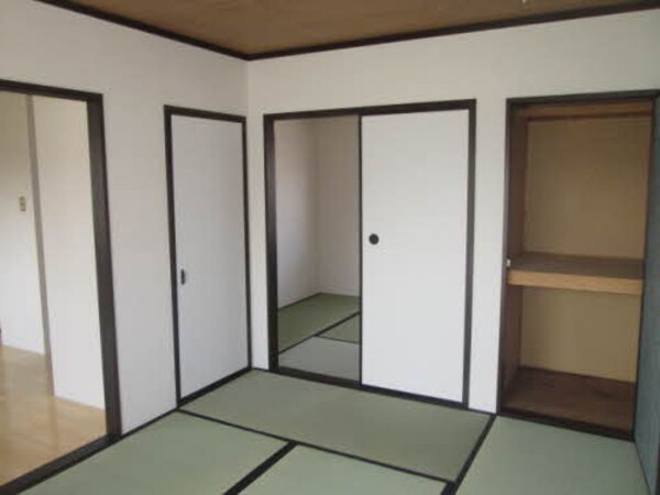 内装他(同仕様)