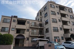 ロイヤルコーポ前田外観写真
