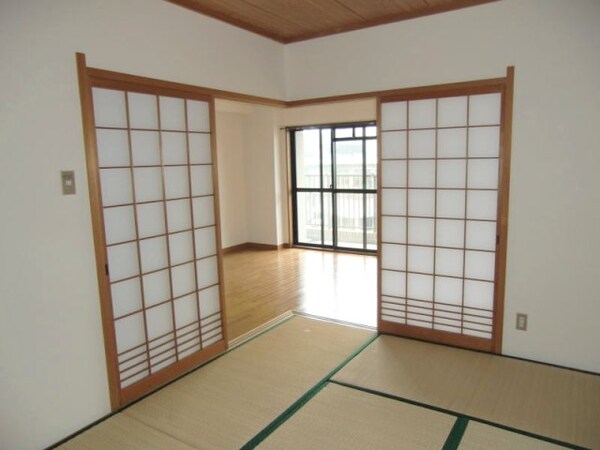 和室(同仕様)