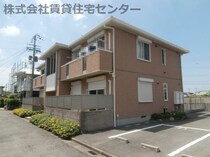 シャーメゾン神前の外観写真