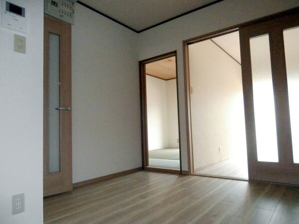 居室(同仕様)