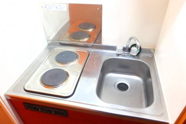 物件内観写真7　(お掃除ラクラク♪２口ラジエントヒーター採用！)