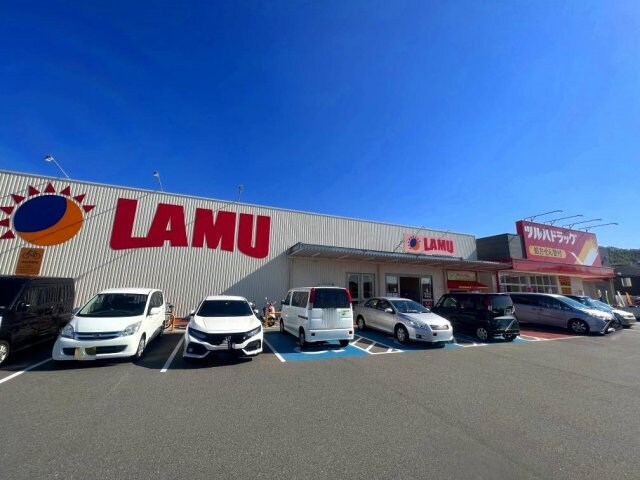 物件外観写真4　(約3分)