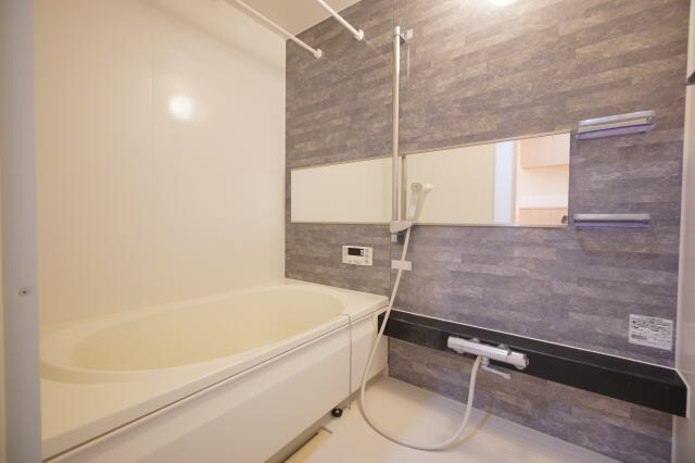 物件内観写真8　(同仕様)