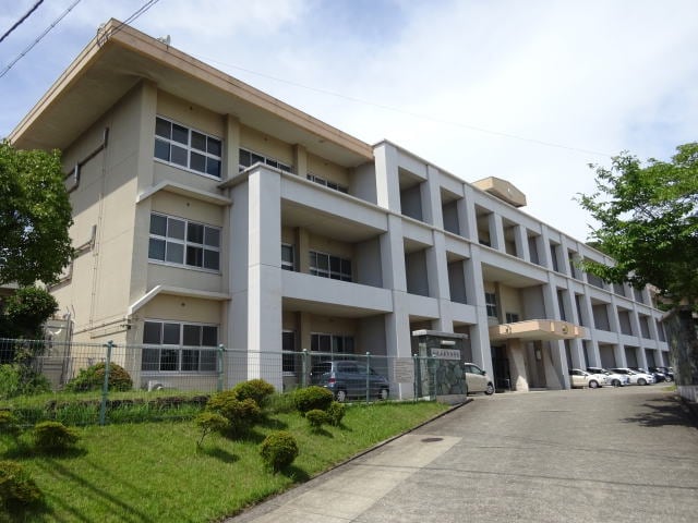 物件内観写真31　(和歌山県警察学校 620m)