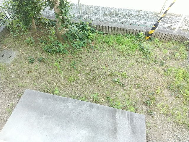 物件内観写真17　(庭)