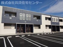 和歌山線 田井ノ瀬駅 2階建 築8年の外観写真