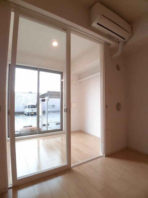 物件内観写真20　(サンルーム)