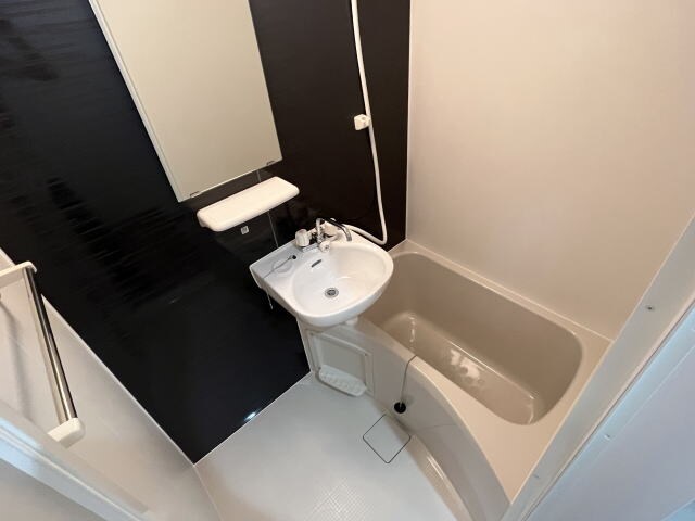 物件内観写真25　(同仕様)