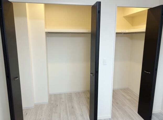 物件内観写真17　(ウォークインクローゼット)