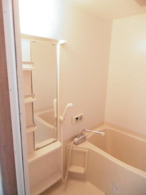 物件内観写真9　(同仕様)