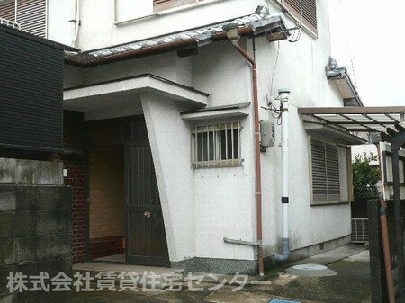 一戸建００２４０外観写真