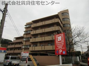 インペリアル吉礼駅前外観写真