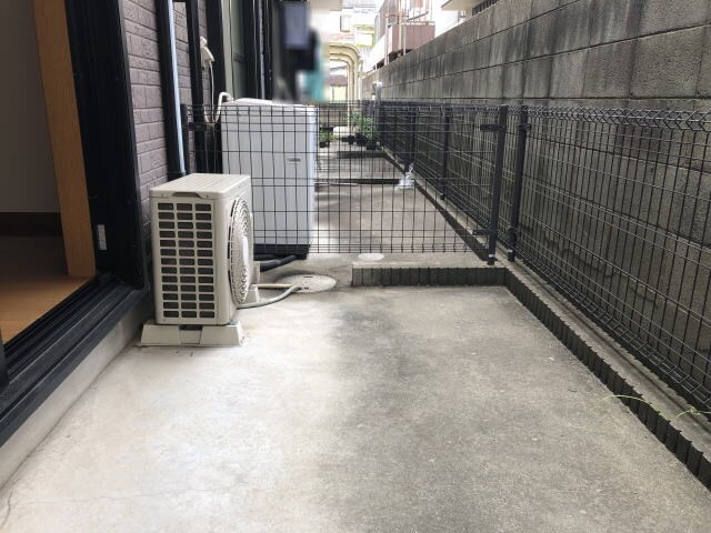 物件内観写真16　(専用庭)
