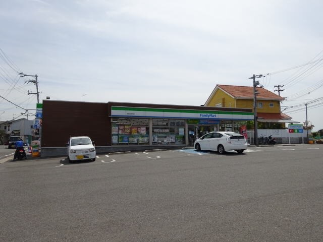 物件内観写真33　(ファミリーマート 和歌山手平店様 842m)