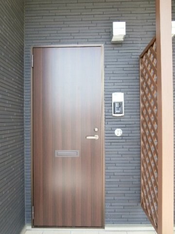 物件外観写真2　(同仕様)