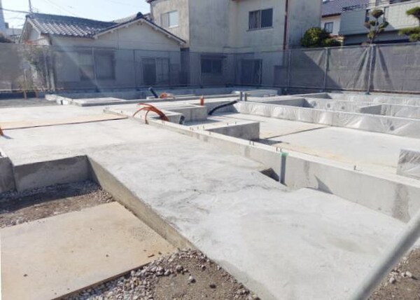 外観(建築中)