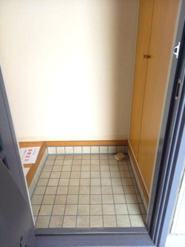 玄関(同仕様)