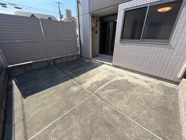 物件内観写真16　(庭)