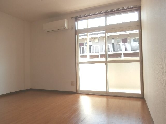 物件内観写真6　(同仕様)