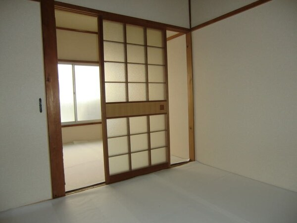 居室(同仕様)
