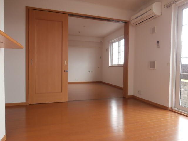 物件内観写真7　(同仕様)