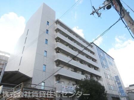 シェトワ城東外観写真