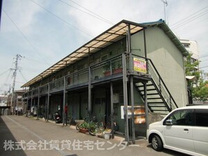 辻岡アパート外観写真