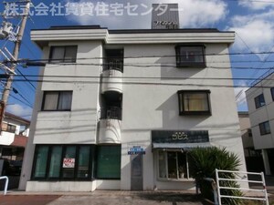 プチマンション津秦外観写真