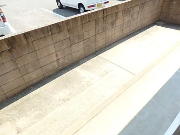 バルコニー(専用庭)