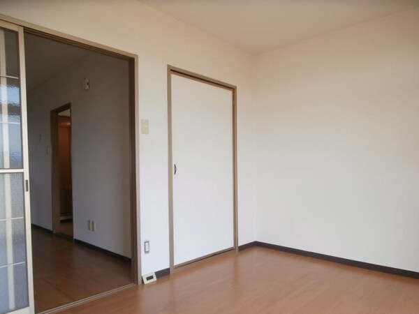居室(同仕様)