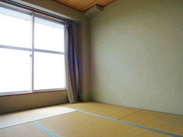 寝室(同仕様)