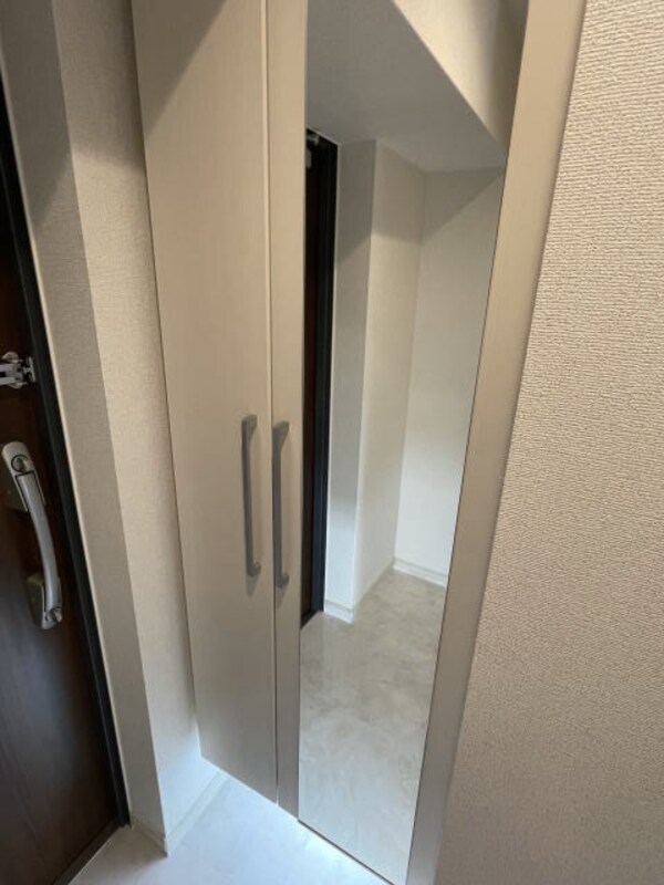 内装他