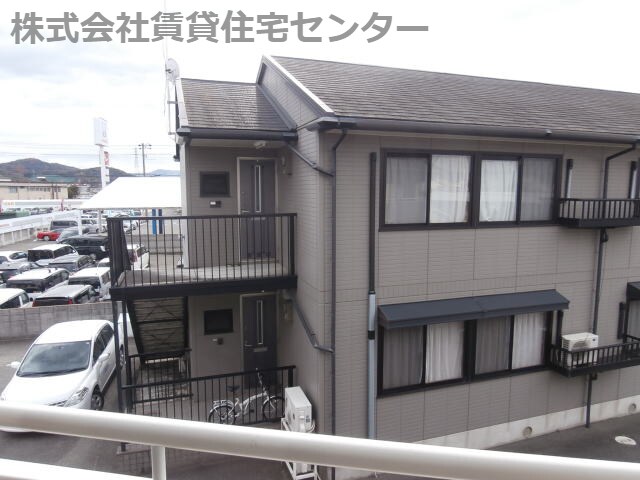 物件外観写真3　(同仕様)