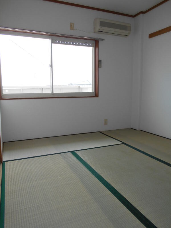 寝室(同仕様)