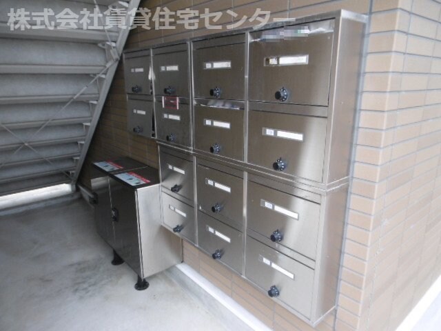 物件内観写真27　(宅配ボックス)