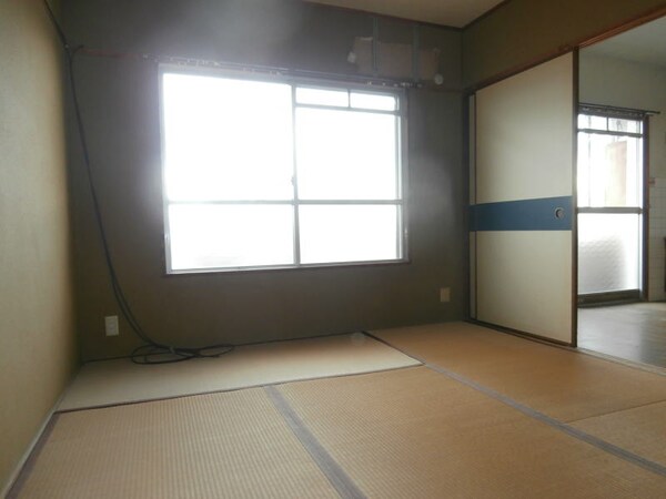 居室(同仕様)