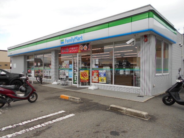 物件内観写真33　(ファミリーマート和歌山南出島店様 456m)