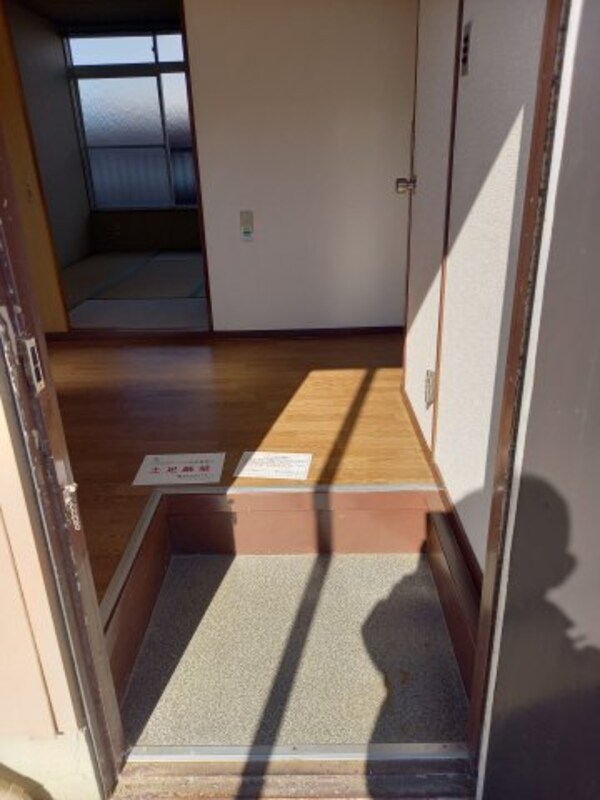 玄関(同仕様)