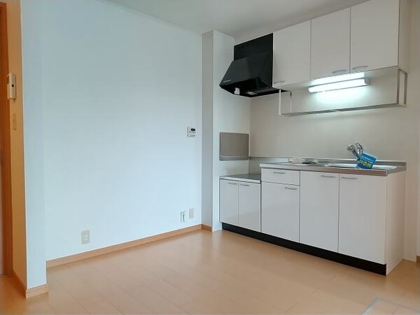 内装他(同仕様)