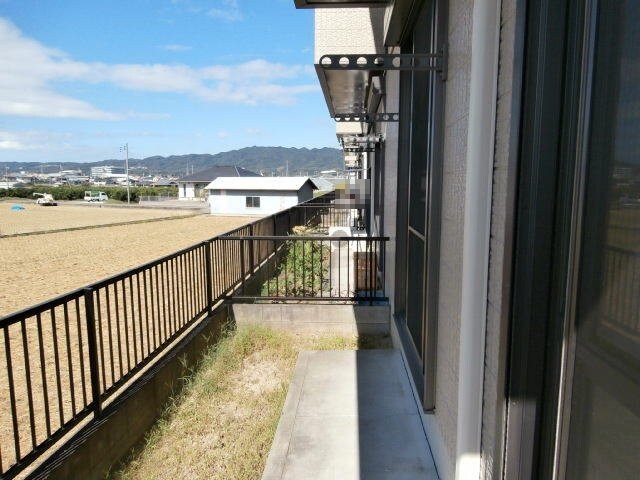 物件内観写真18　(庭)