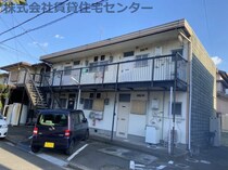 秋月コーポラスの外観写真