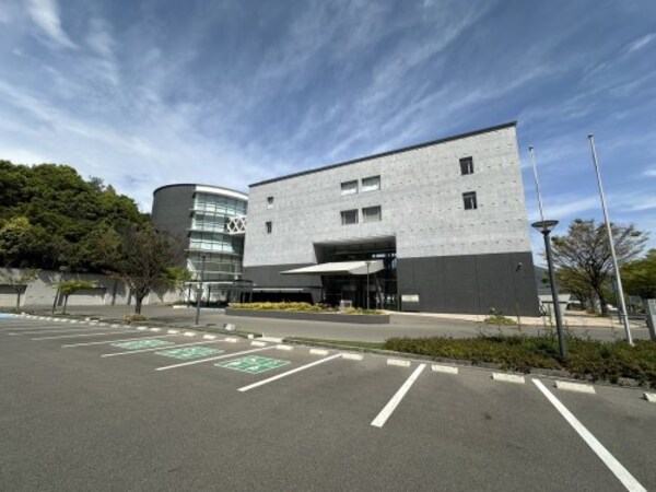 周辺環境(有田川町役場吉備庁舎様 1359m)