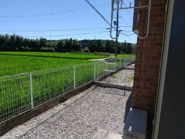 バルコニー(専用庭)