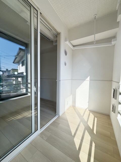 物件内観写真18　(サンルーム)