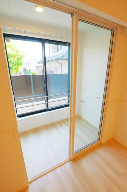 物件内観写真16　(サンルーム)