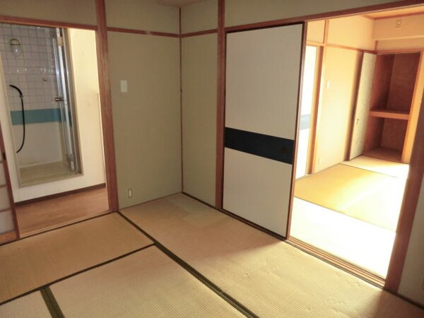 内装他(イメージ)