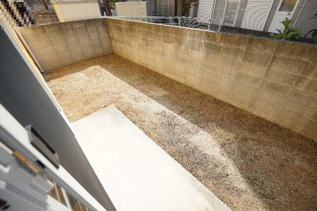 物件内観写真17　(専用庭)