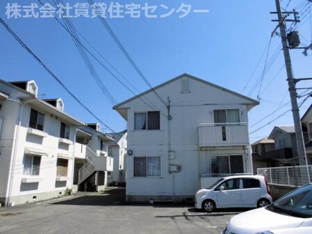 エル布施屋外観写真